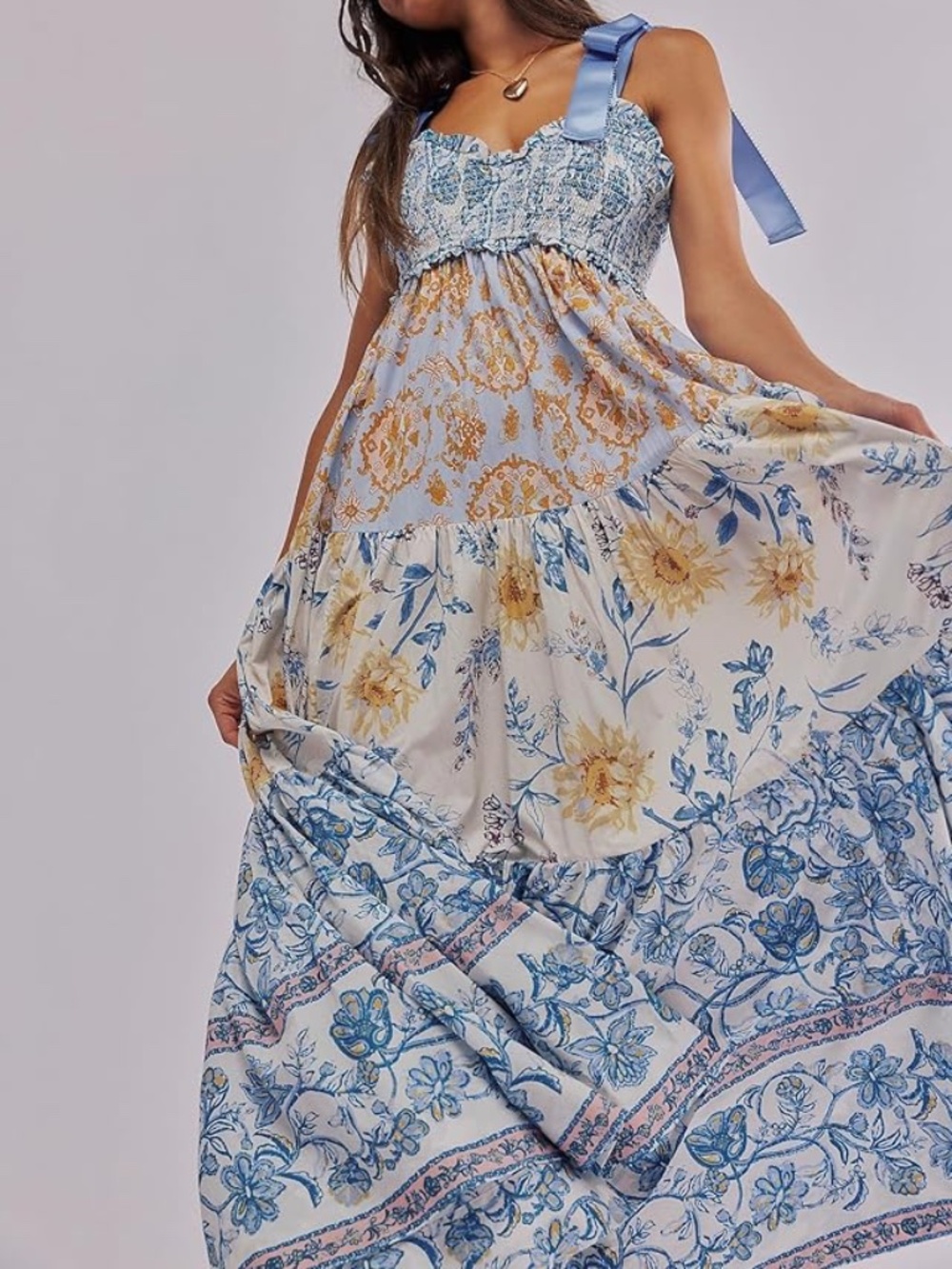 Women’s Floral Printed Tiered Maxi Dress Smock Detail Blue Combo Sz L NWT $129R - Picture 2 of 5